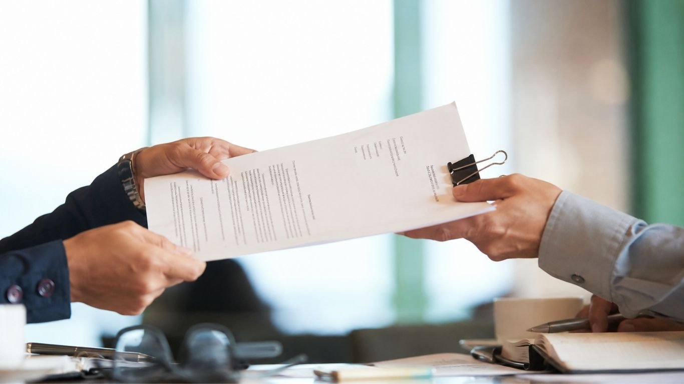 who delivers your offer to the seller framework
